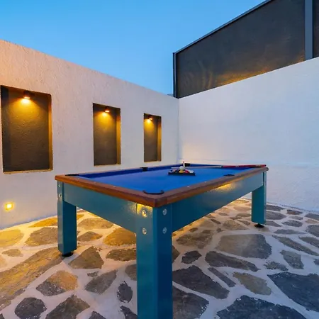 Sleeps 5 With Pool Air Con And Wifi Willa Ölüdeniz