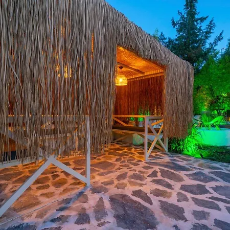 Sleeps 5 With Pool Air Con And Wifi Ölüdeniz